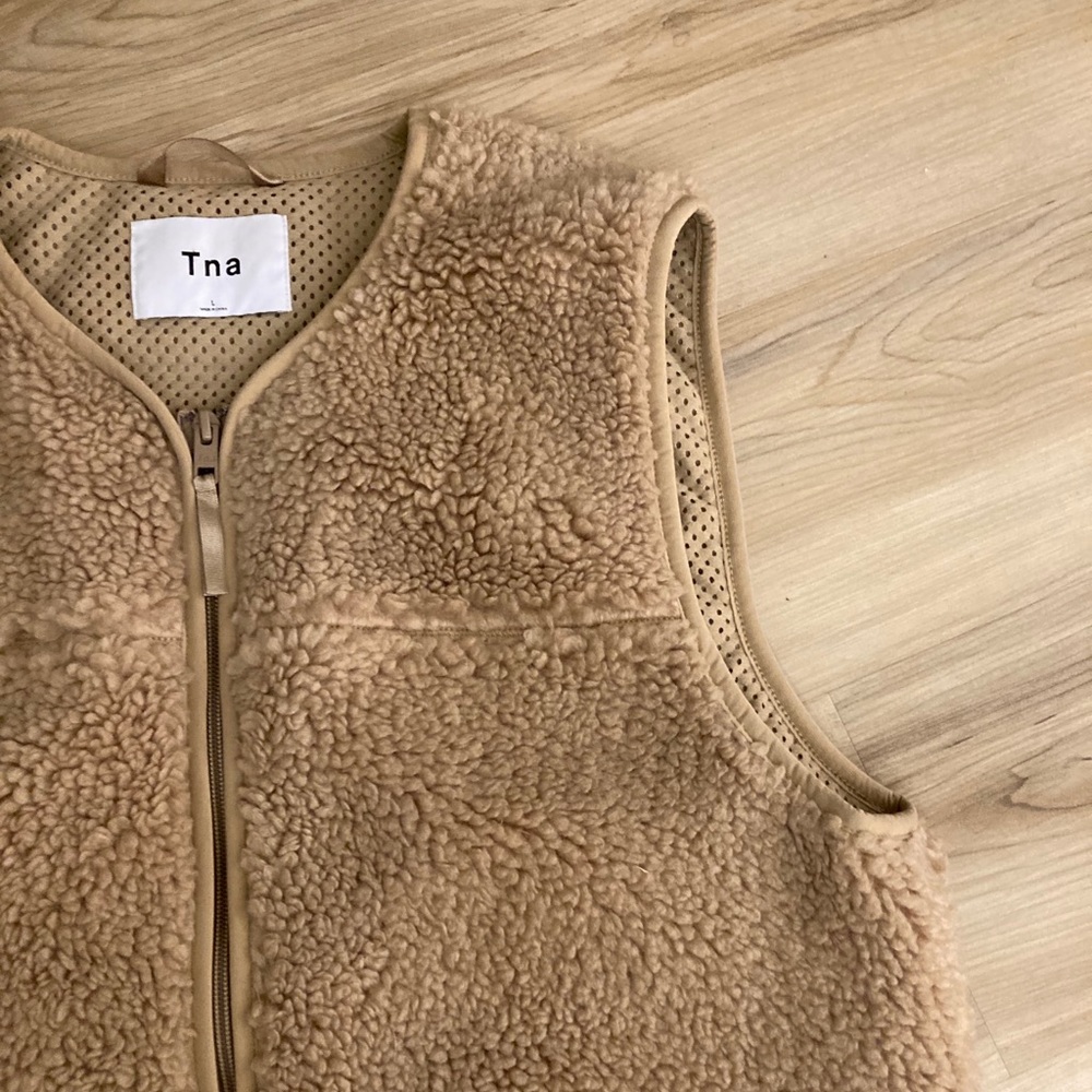 TNA Teddy Fleece Vest